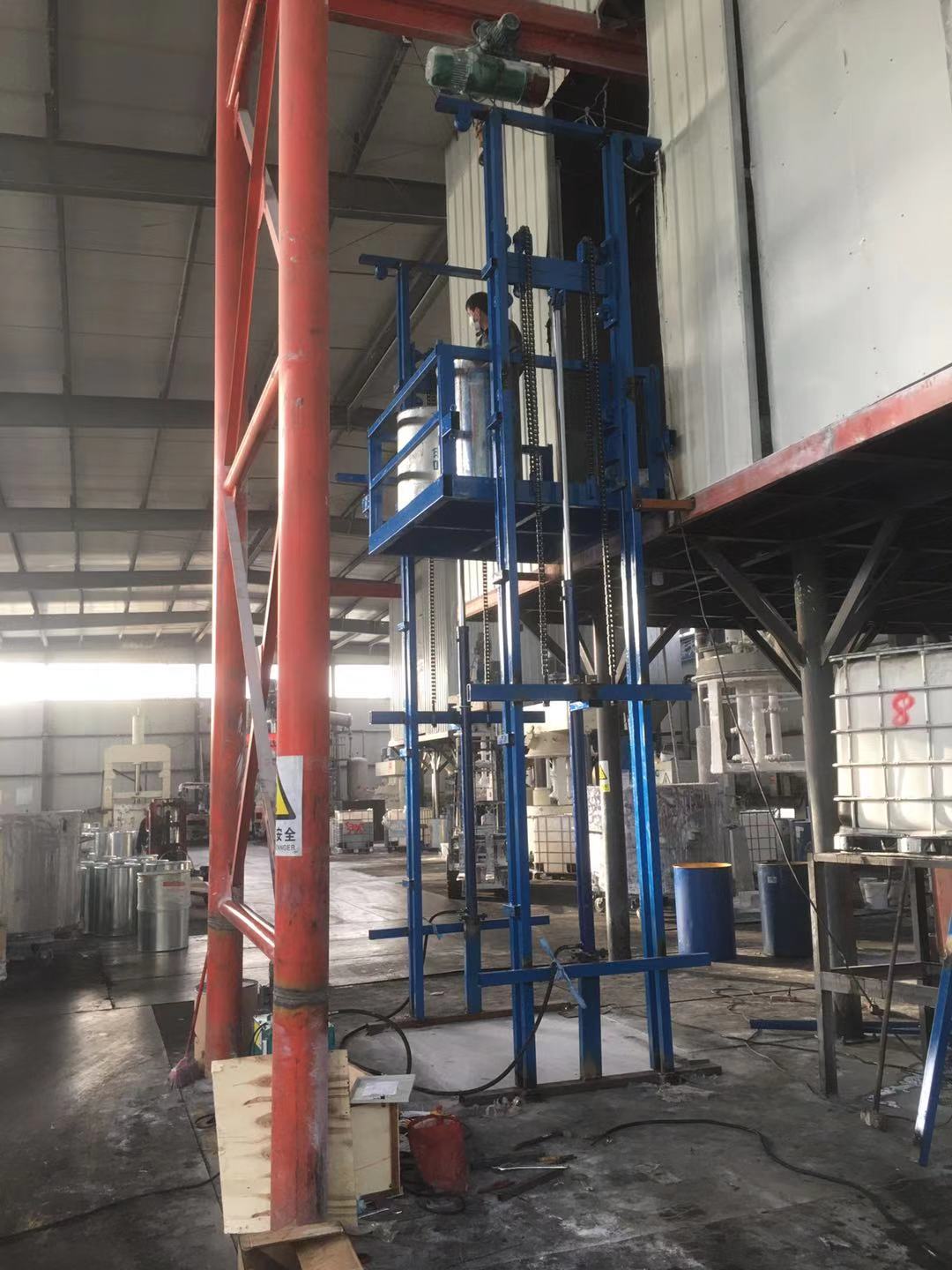 液压卸车平台系统_液压升降货梯如何拆解_升降平台液压推动装置